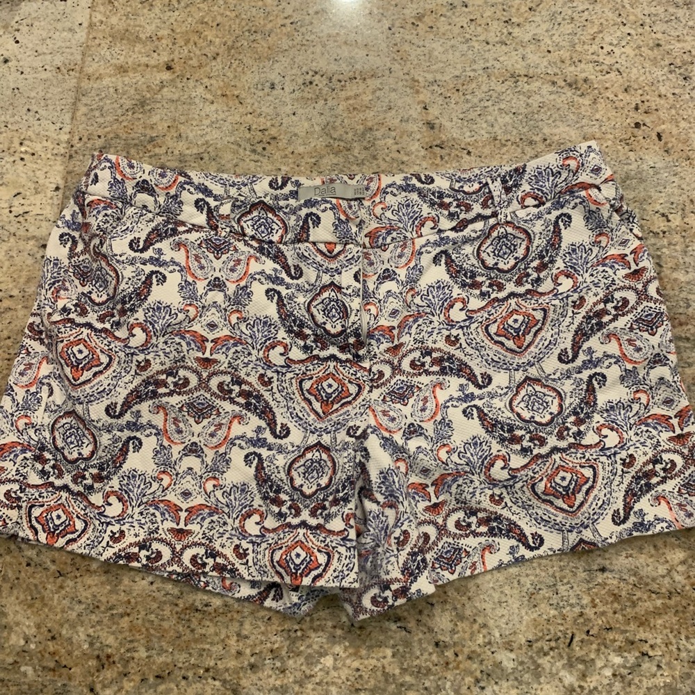 Patterned shorts